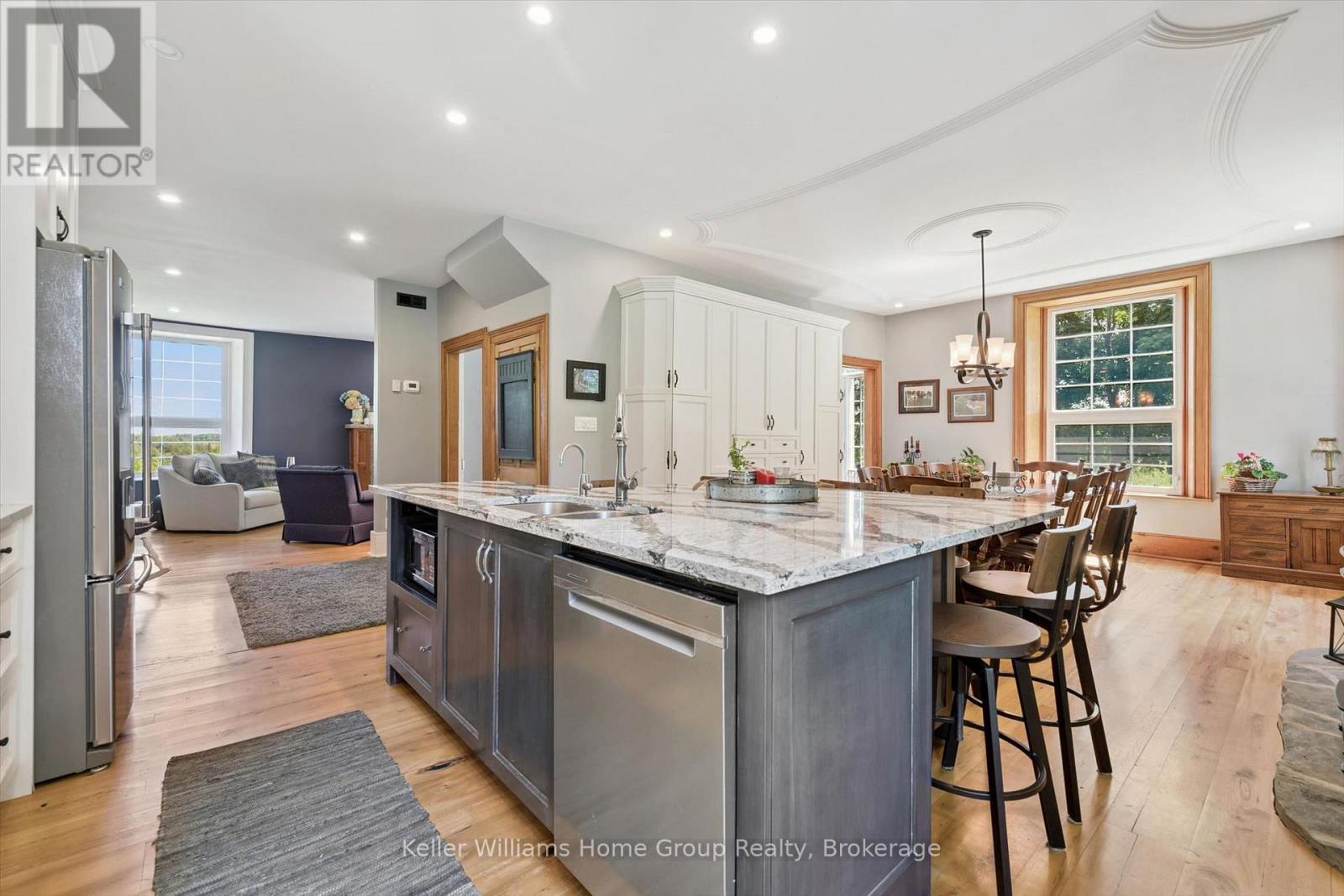 996 Scotland Street Property Photo 25