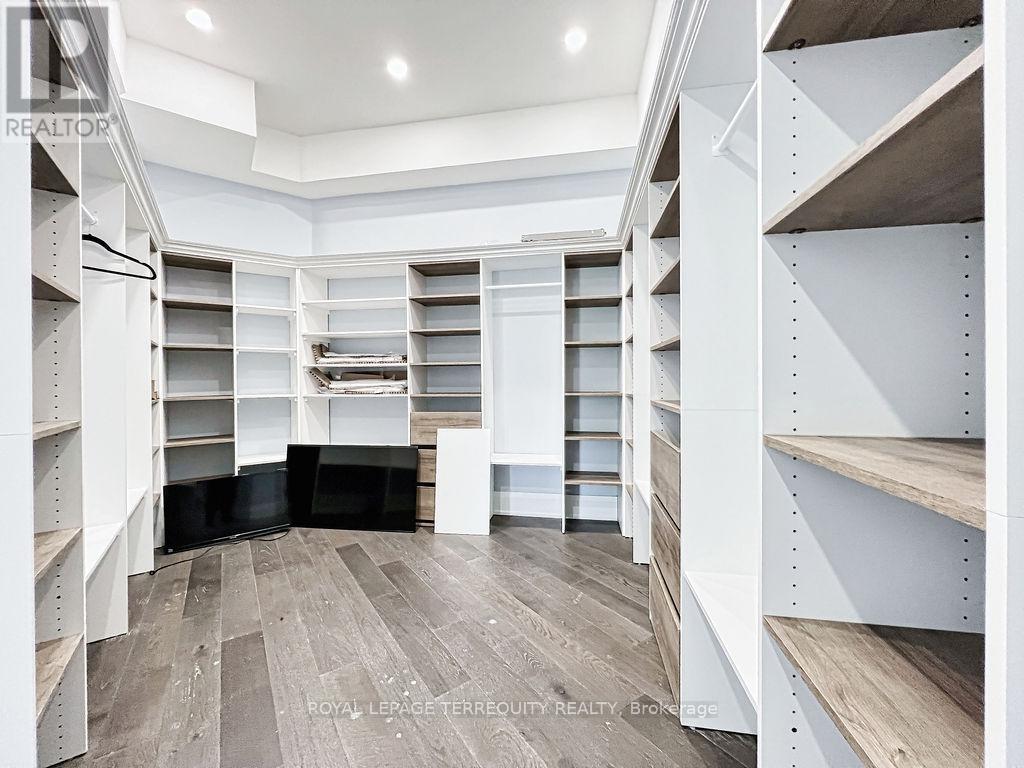 9 Rustlewood Avenue Property Photo 11