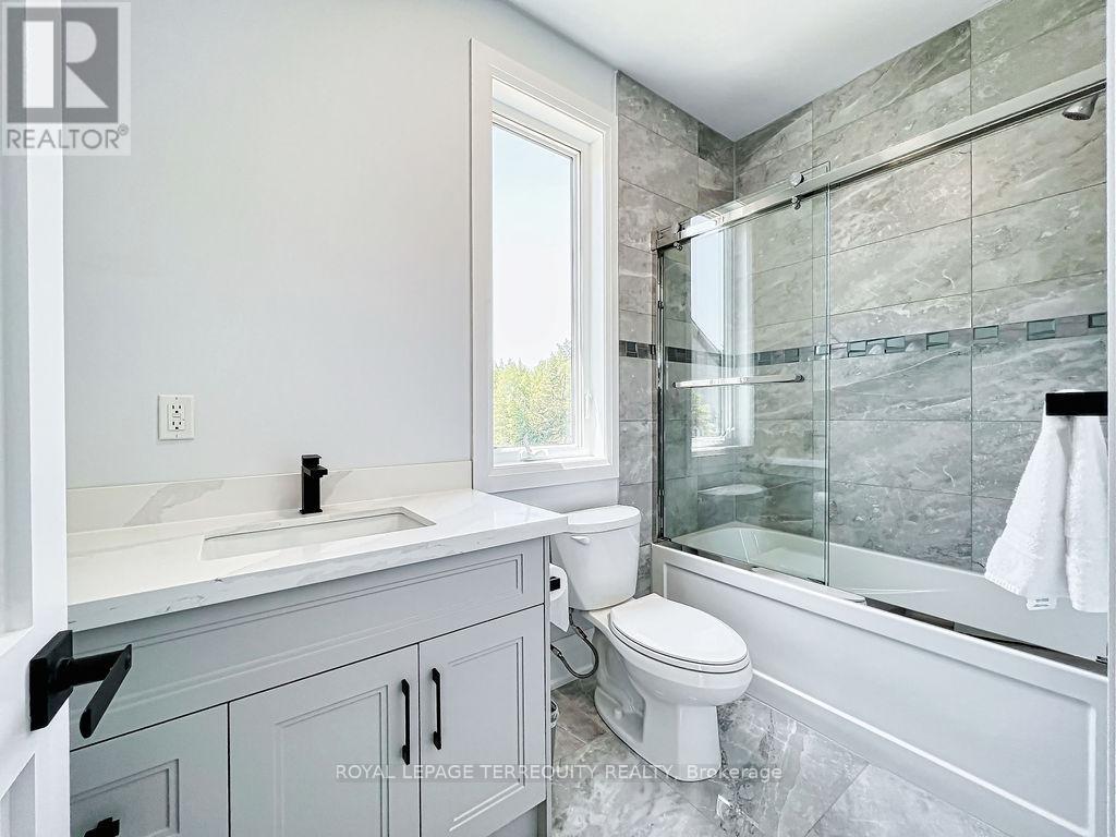9 Rustlewood Avenue Property Photo 13