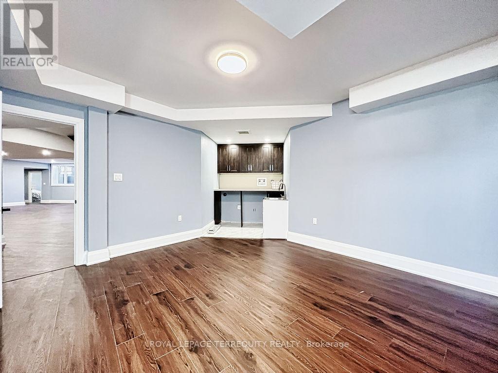 9 Rustlewood Avenue Property Photo 29