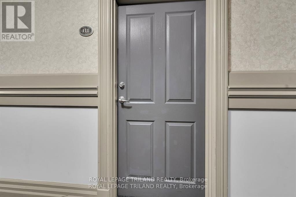 111 - 1030 Coronation Drive Property Photo 3