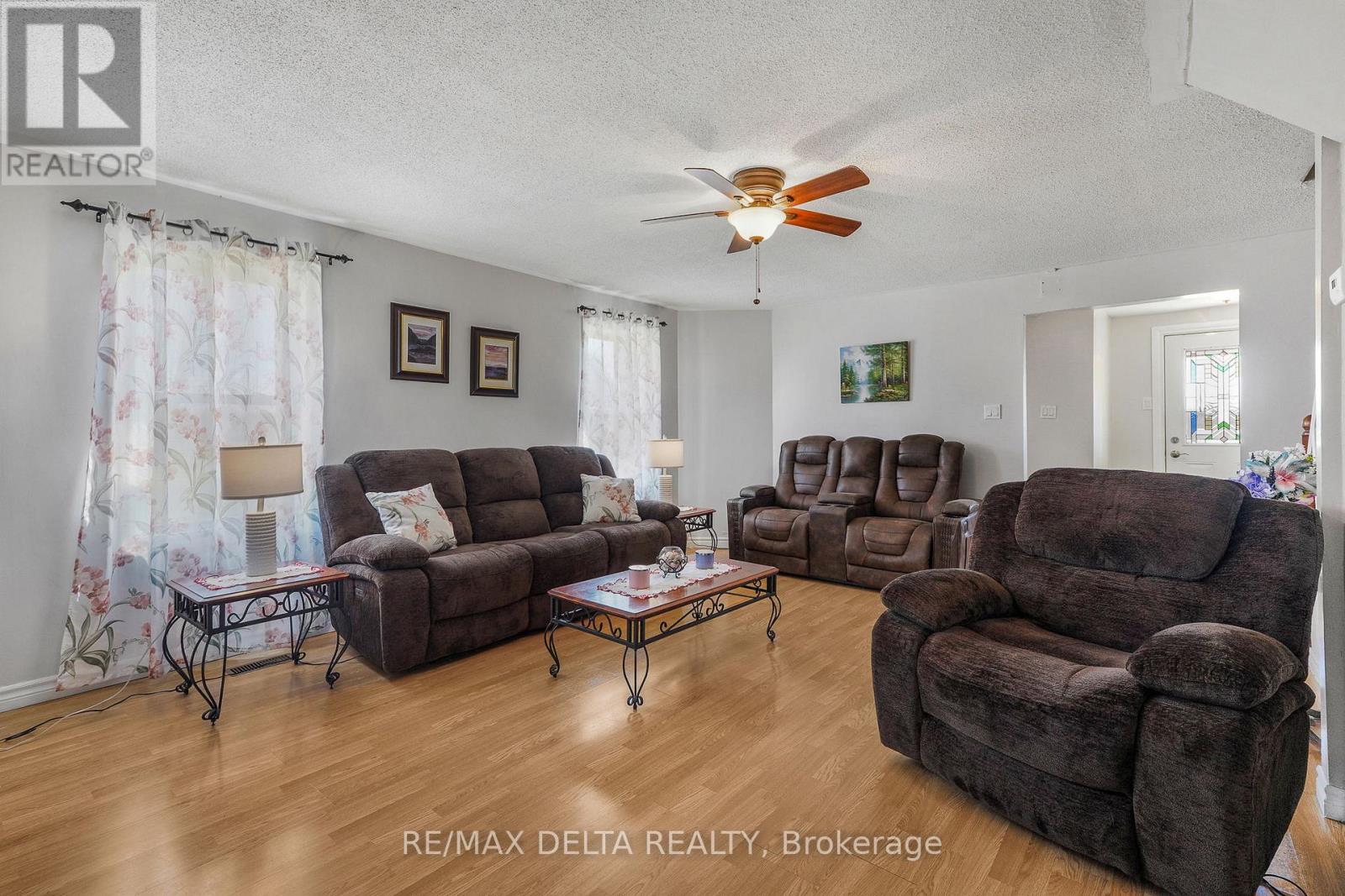 3697 Etienne Road Property Photo 8