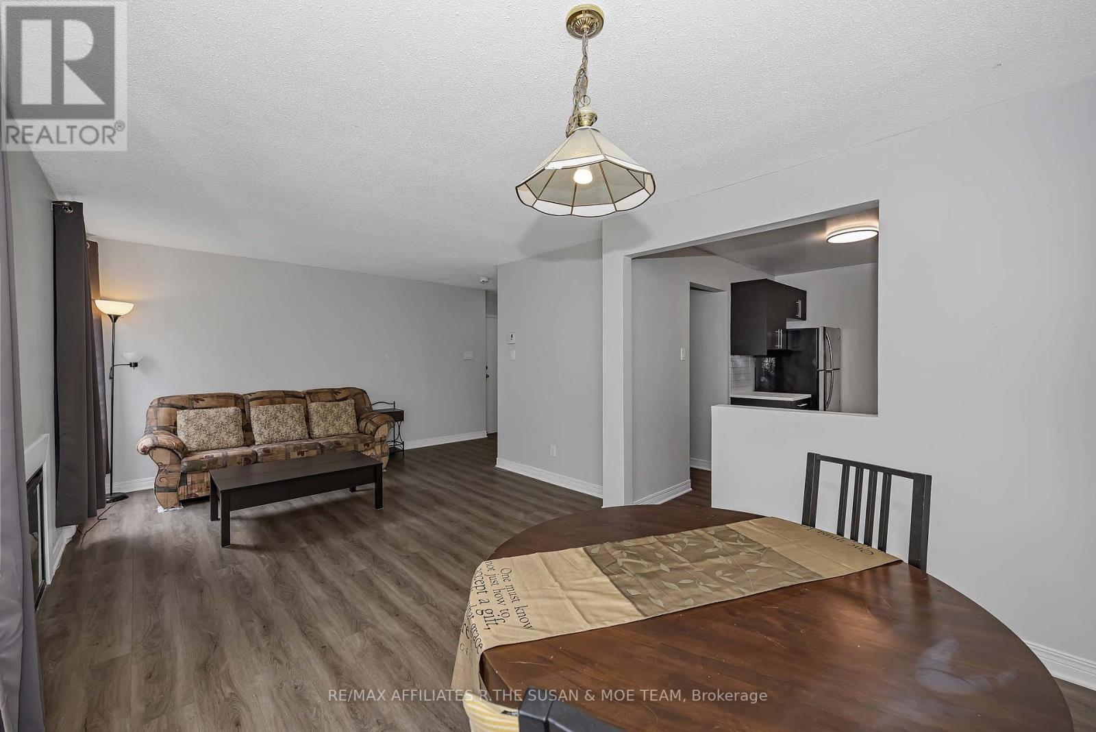 6 - 500 Fenerty Court Property Photo 11