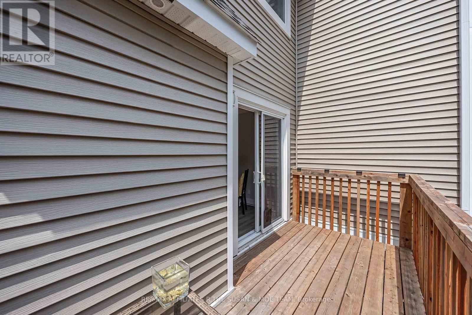 6 - 500 Fenerty Court Property Photo 19