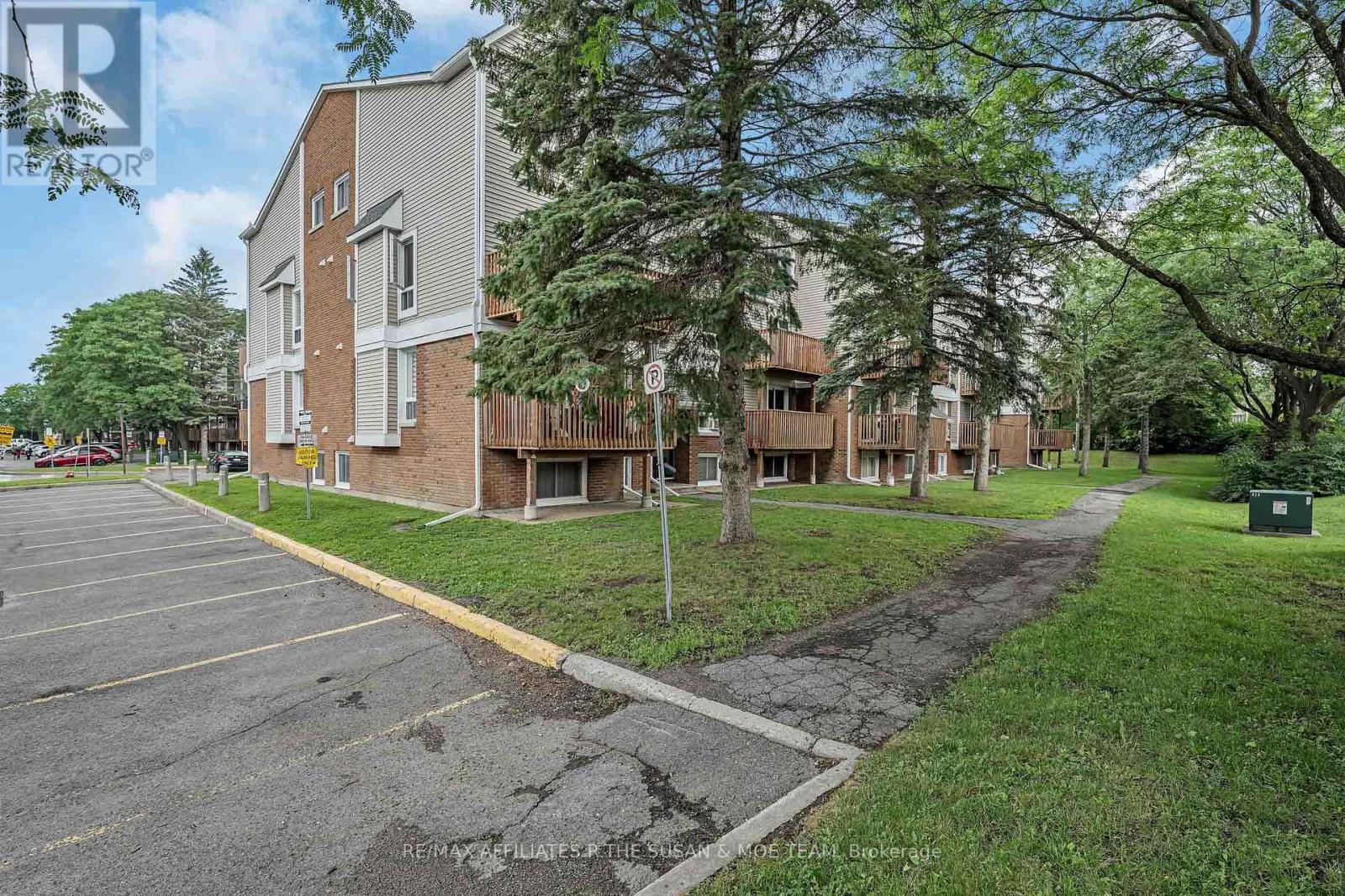 6 - 500 Fenerty Court Property Photo 27