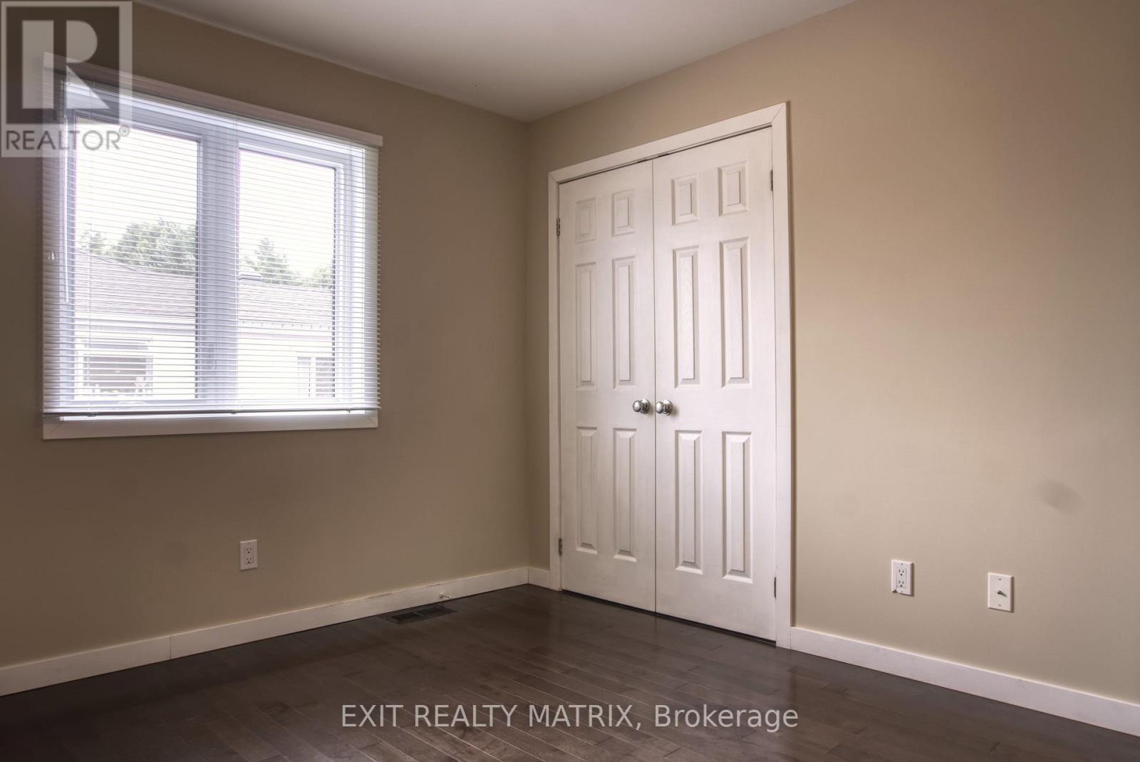 1557 Belcourt Boulevard Property Photo 12