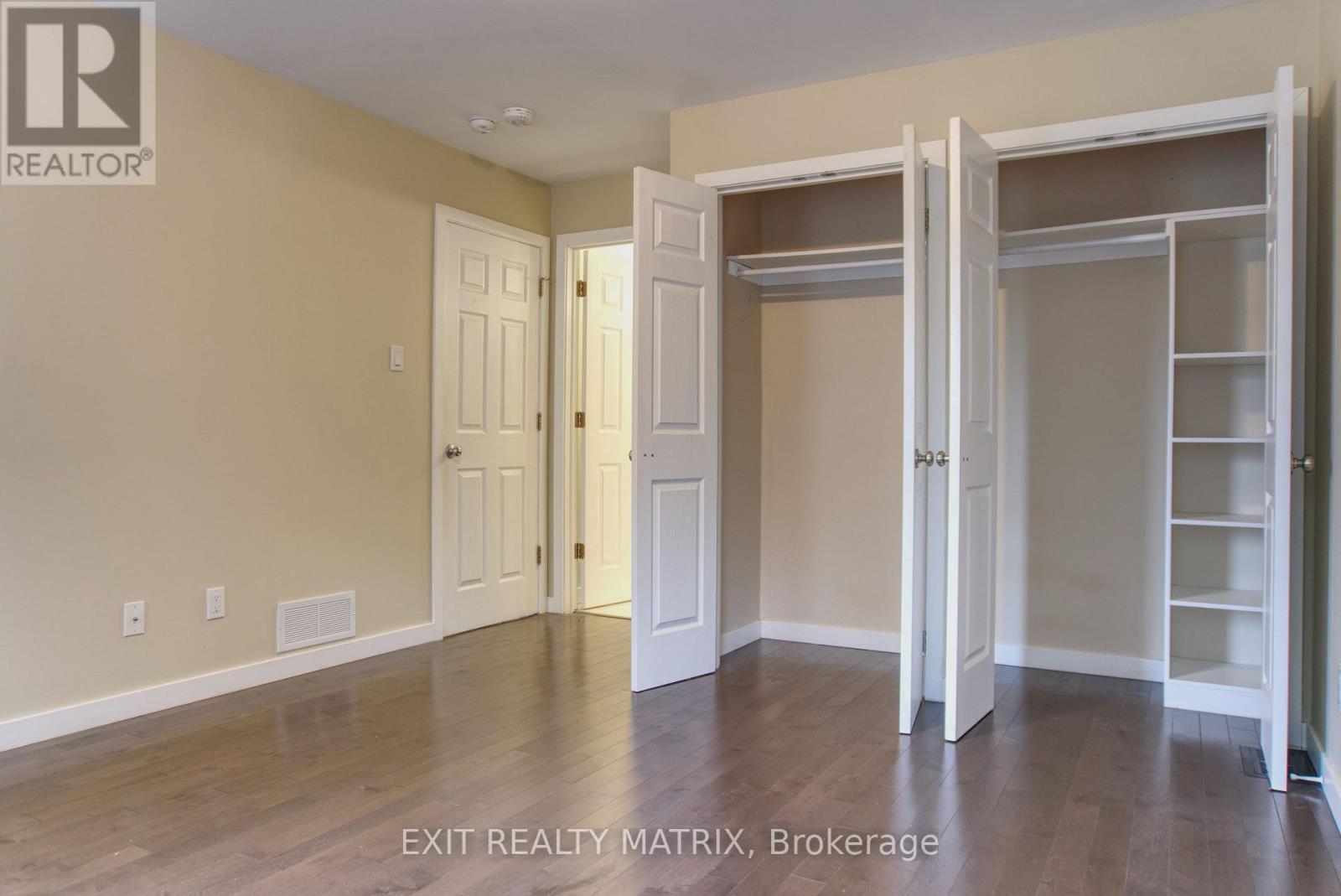1557 Belcourt Boulevard Property Photo 16