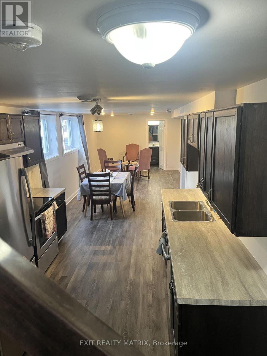 1557 Belcourt Boulevard Property Photo 28