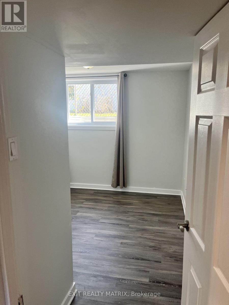 1557 Belcourt Boulevard Property Photo 32
