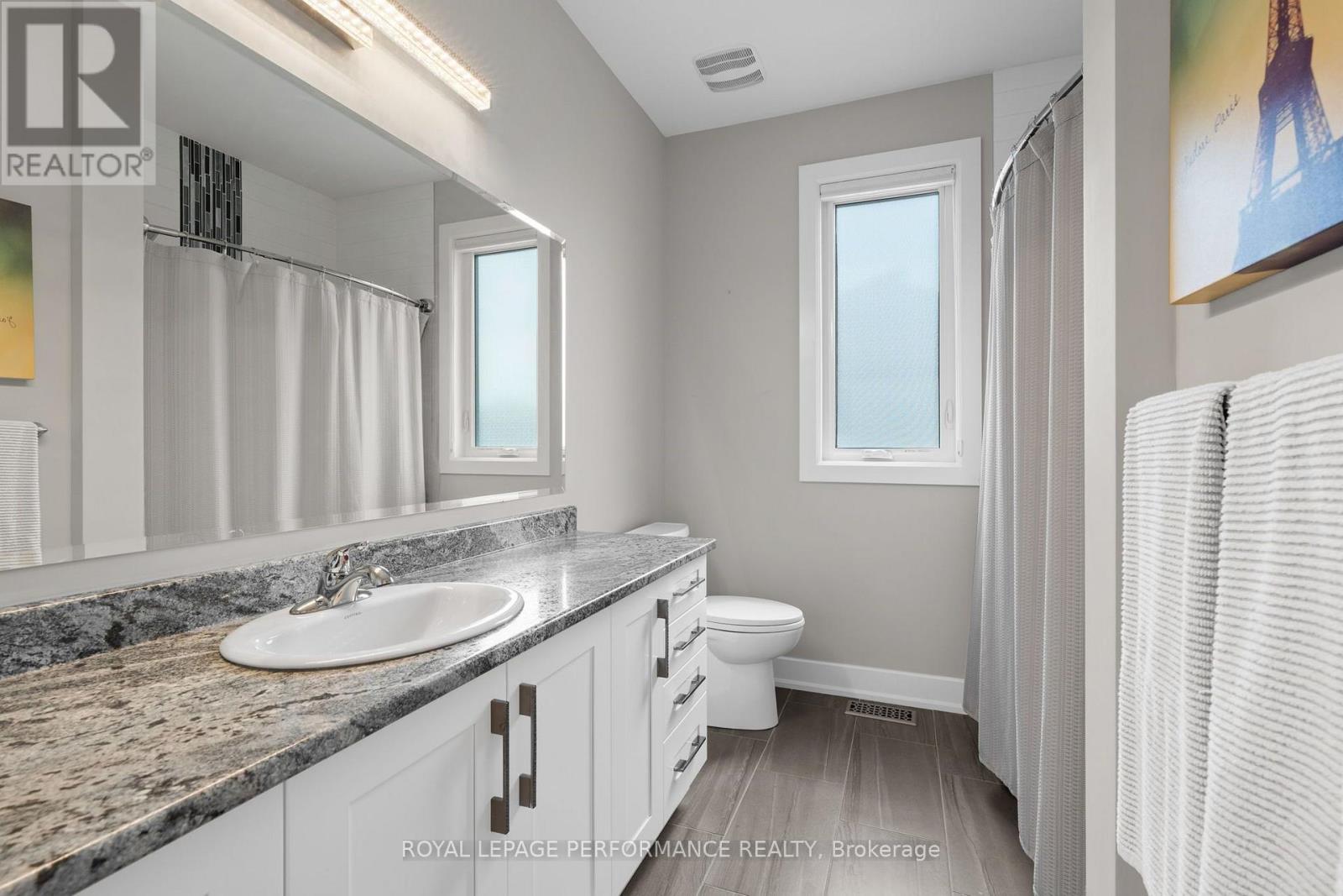 210 Spindrift Circle Property Photo 33