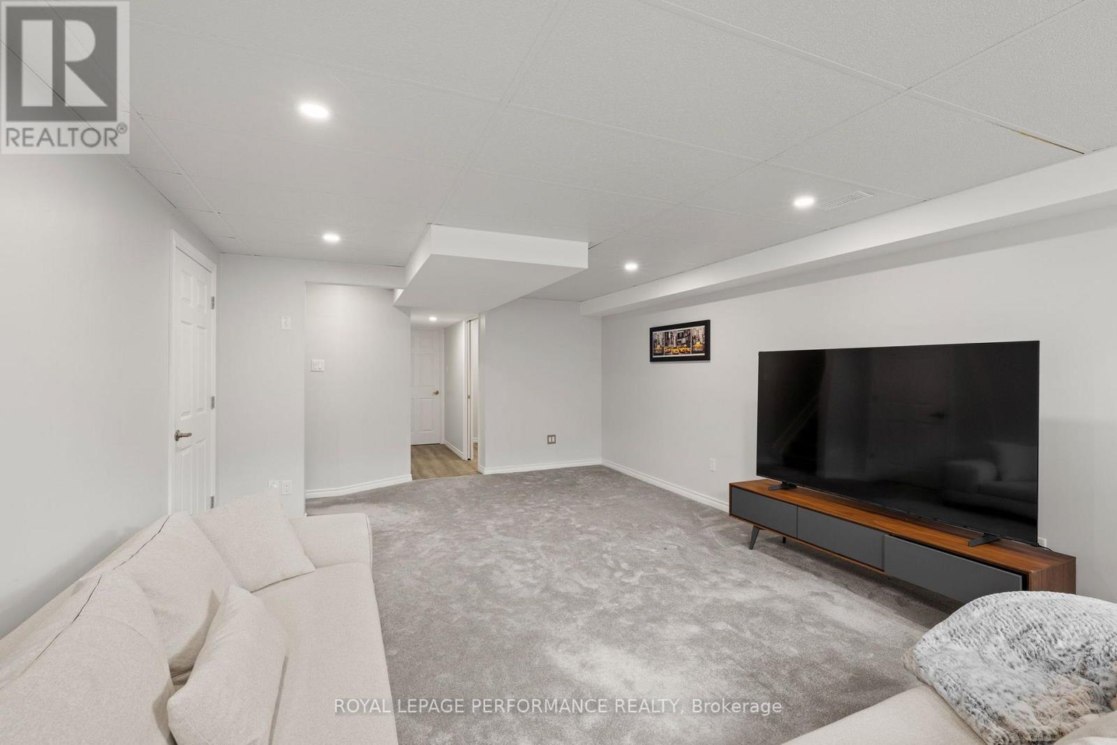 210 Spindrift Circle Property Photo 36