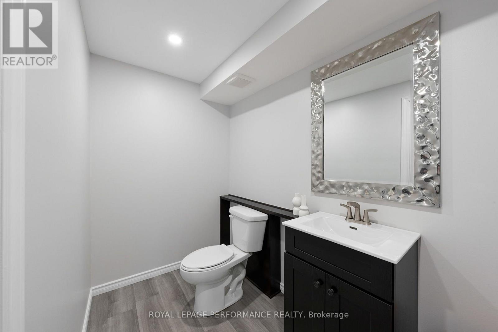 210 Spindrift Circle Property Photo 38