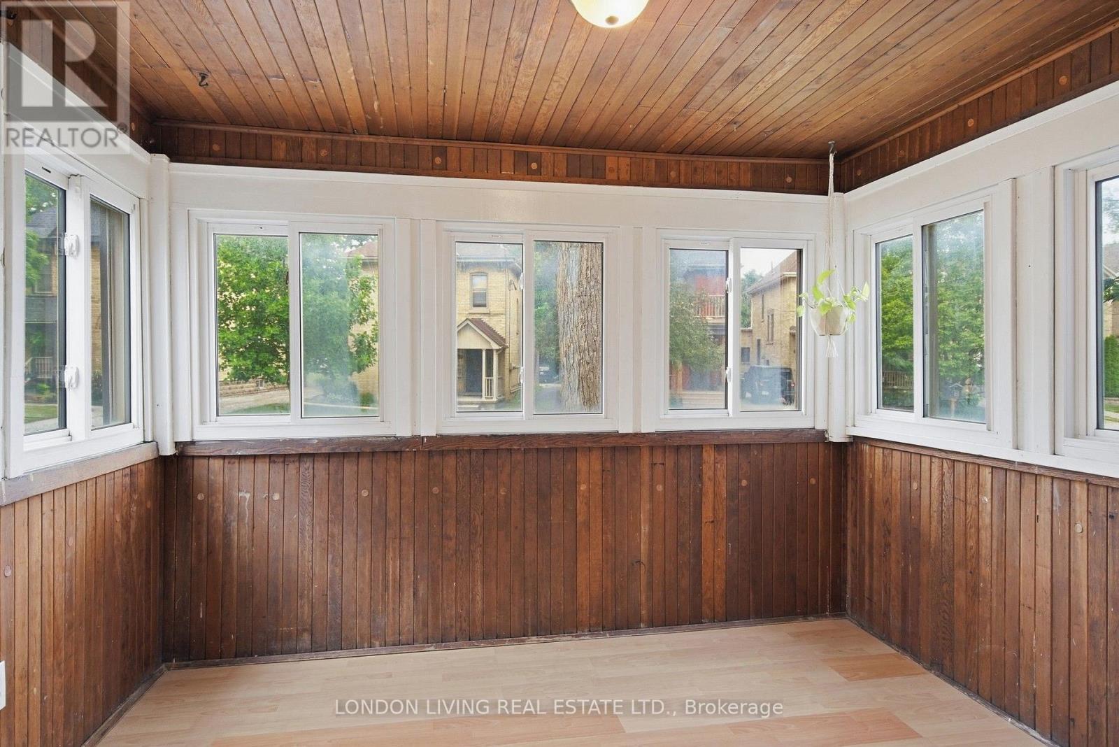 240 Wortley Road Property Photo 6
