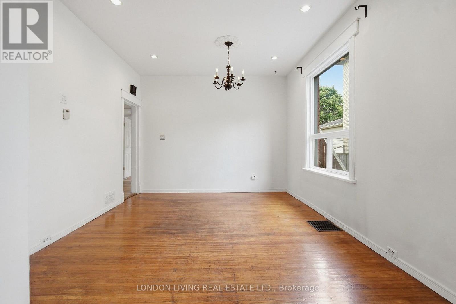 240 Wortley Road Property Photo 7