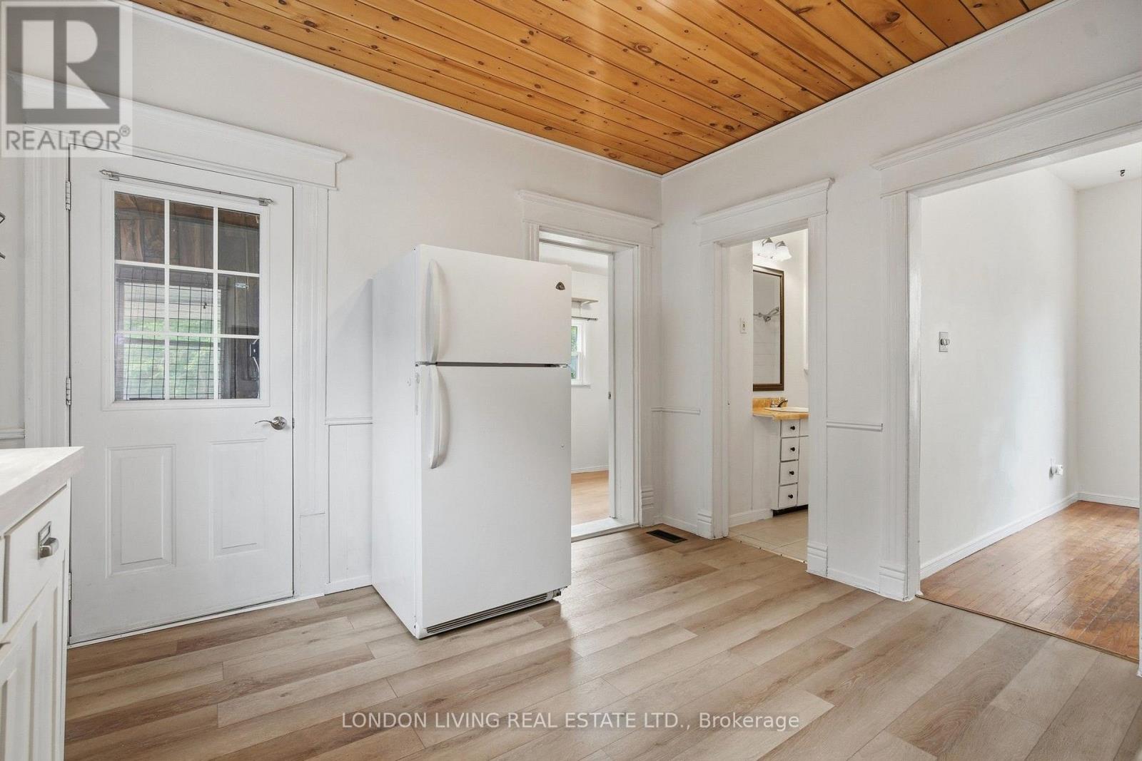 240 Wortley Road Property Photo 14