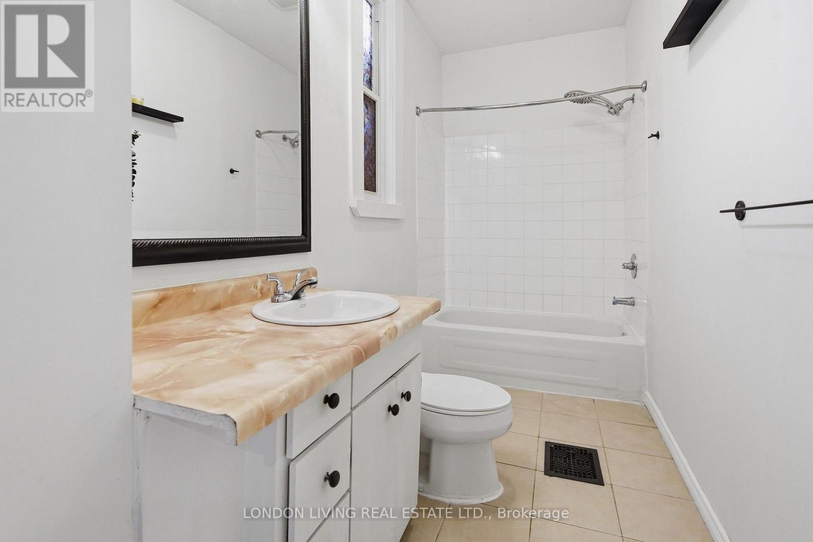 240 Wortley Road Property Photo 21