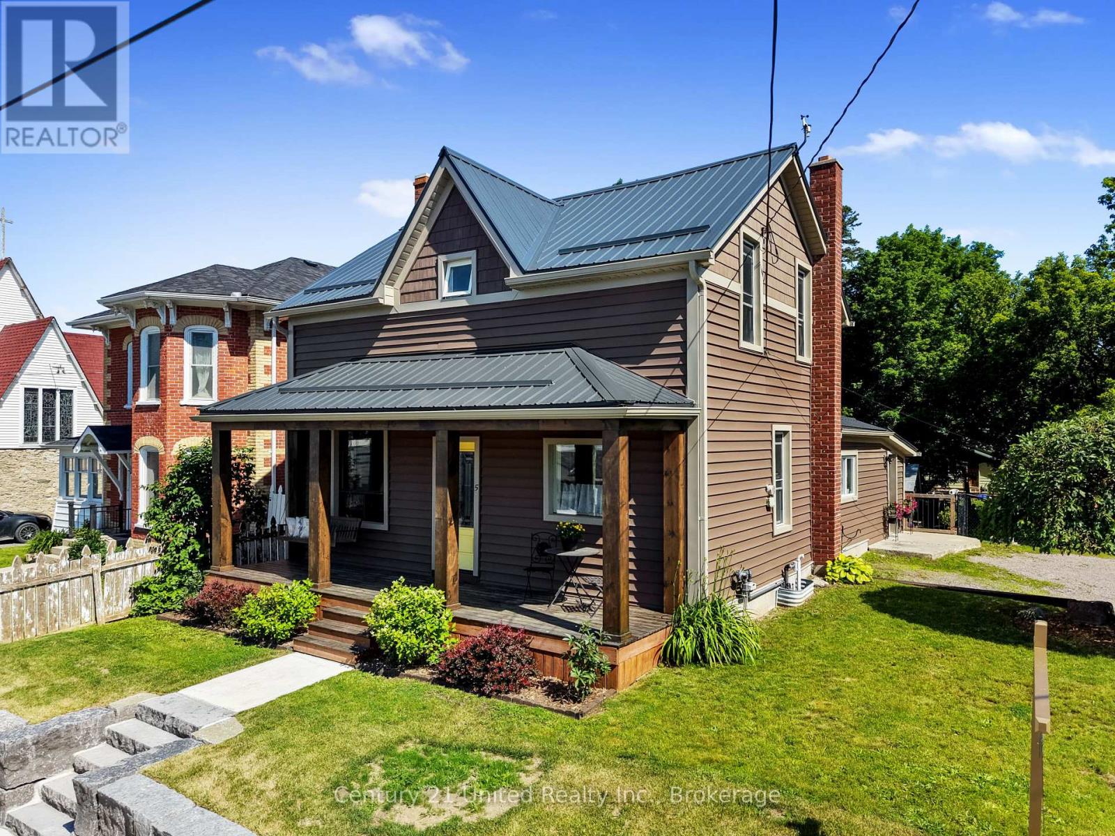 5 George Street E Property Photo 2