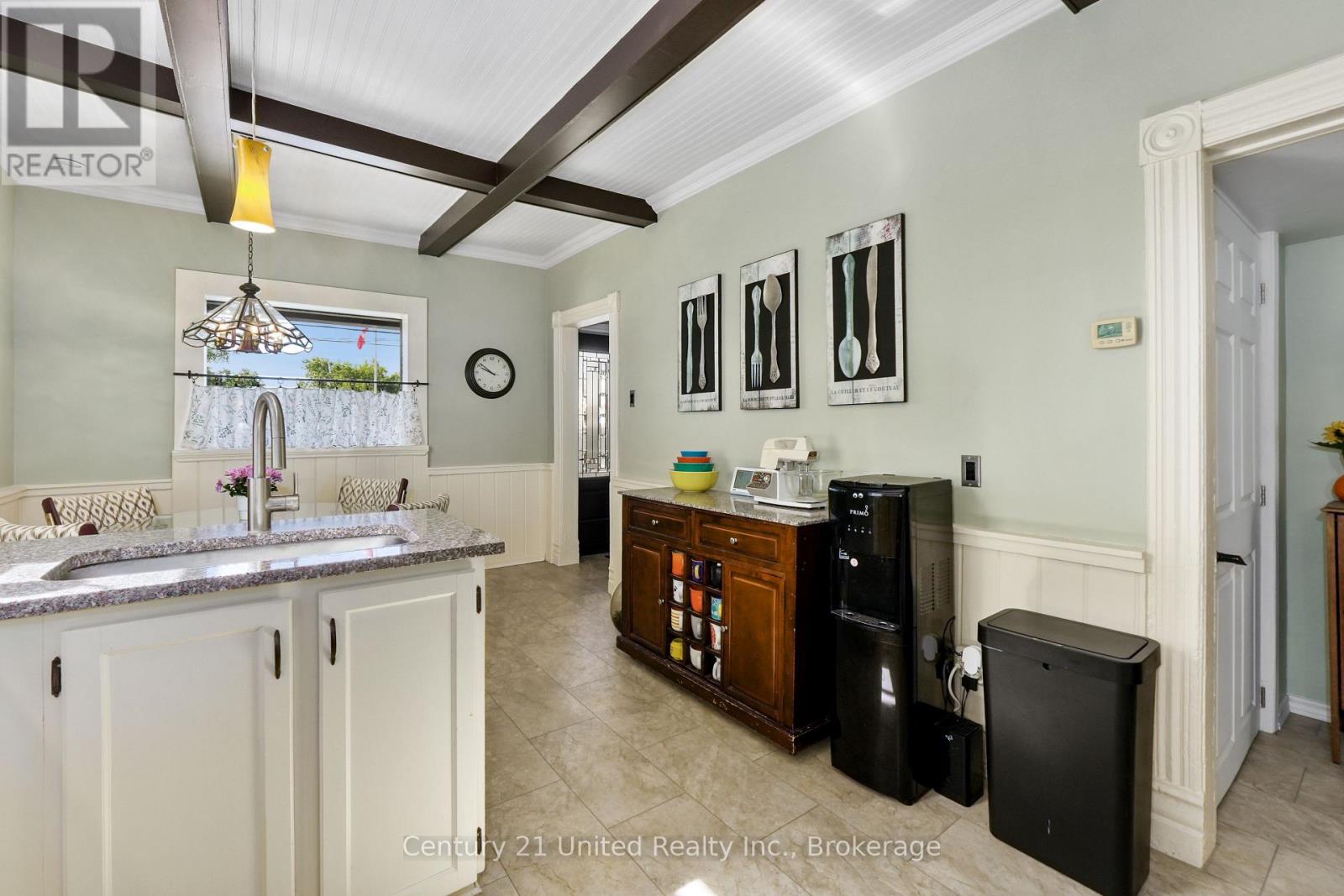5 George Street E Property Photo 19