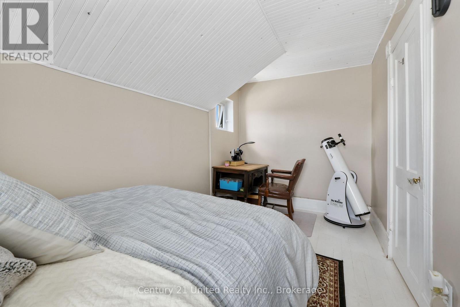 5 George Street E Property Photo 30