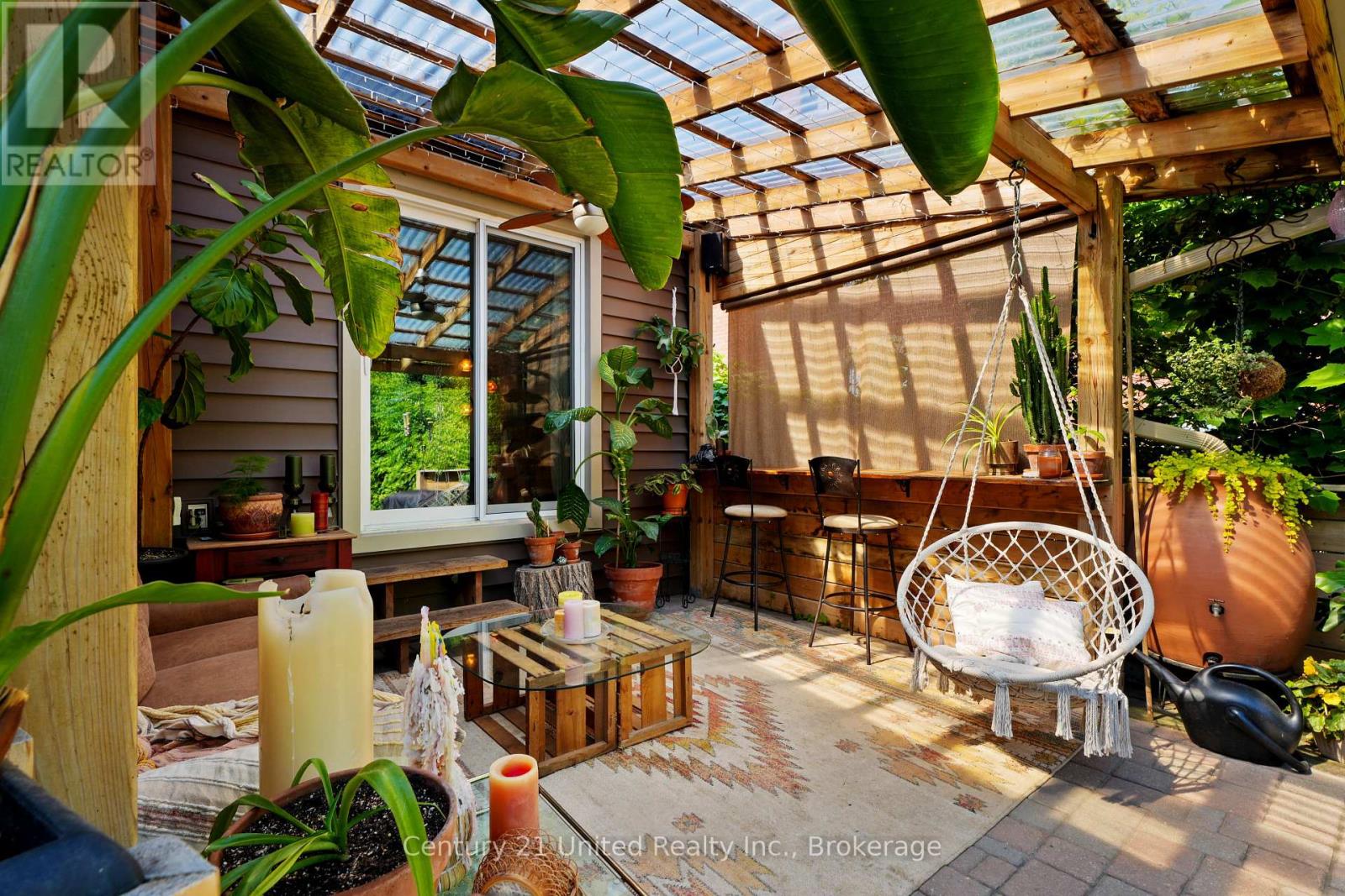 5 George Street E Property Photo 33