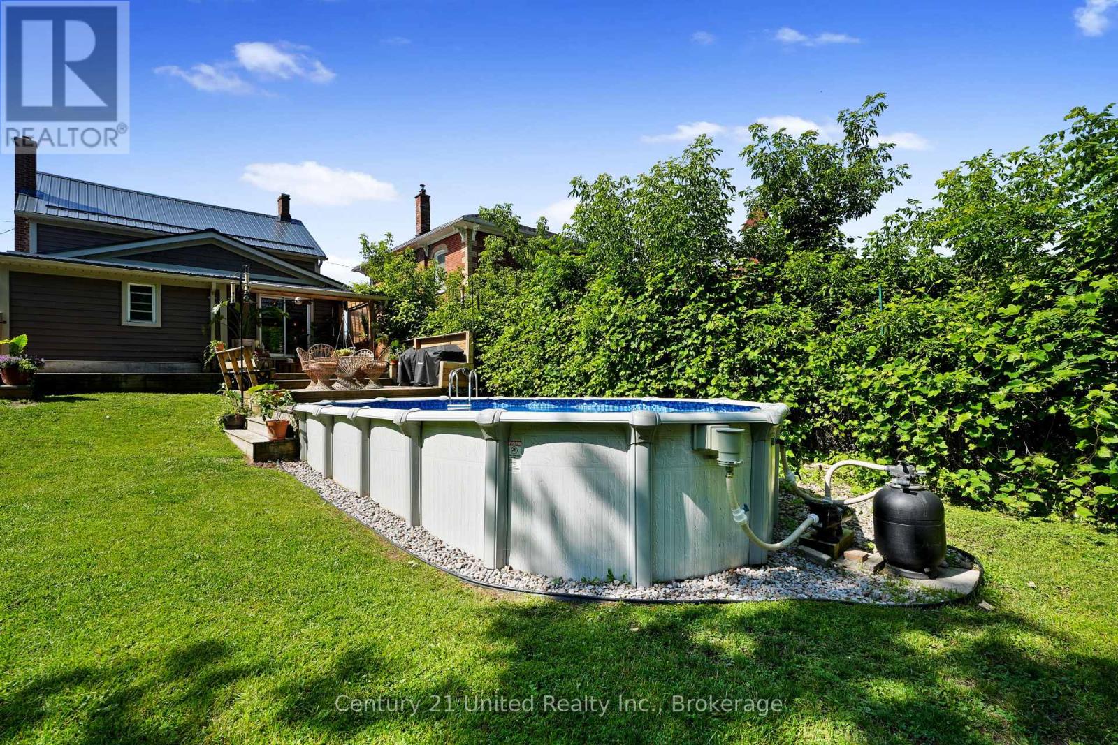 5 George Street E Property Photo 45
