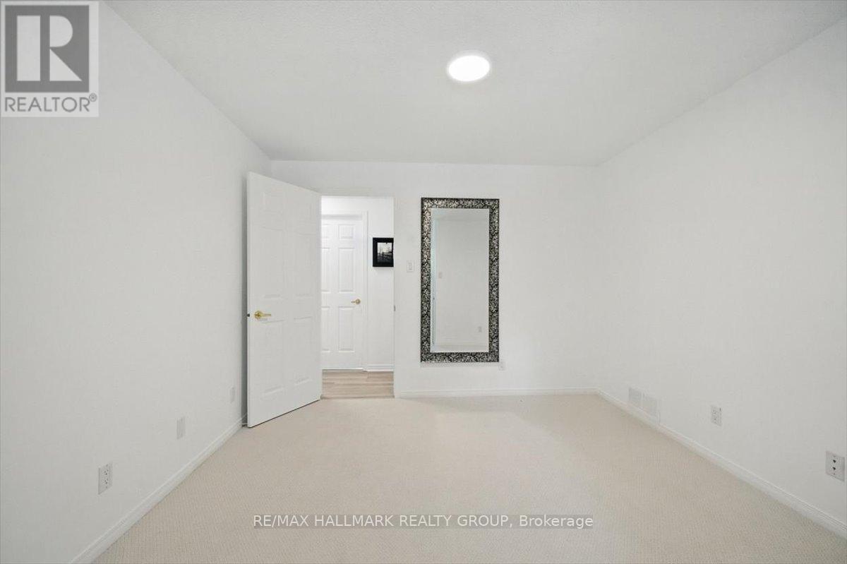 1720 Des Pins Road Property Photo 24