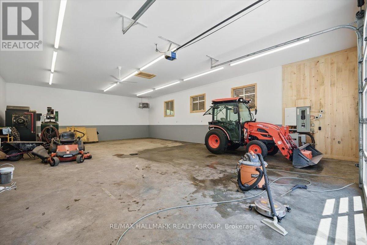 1720 Des Pins Road Property Photo 35