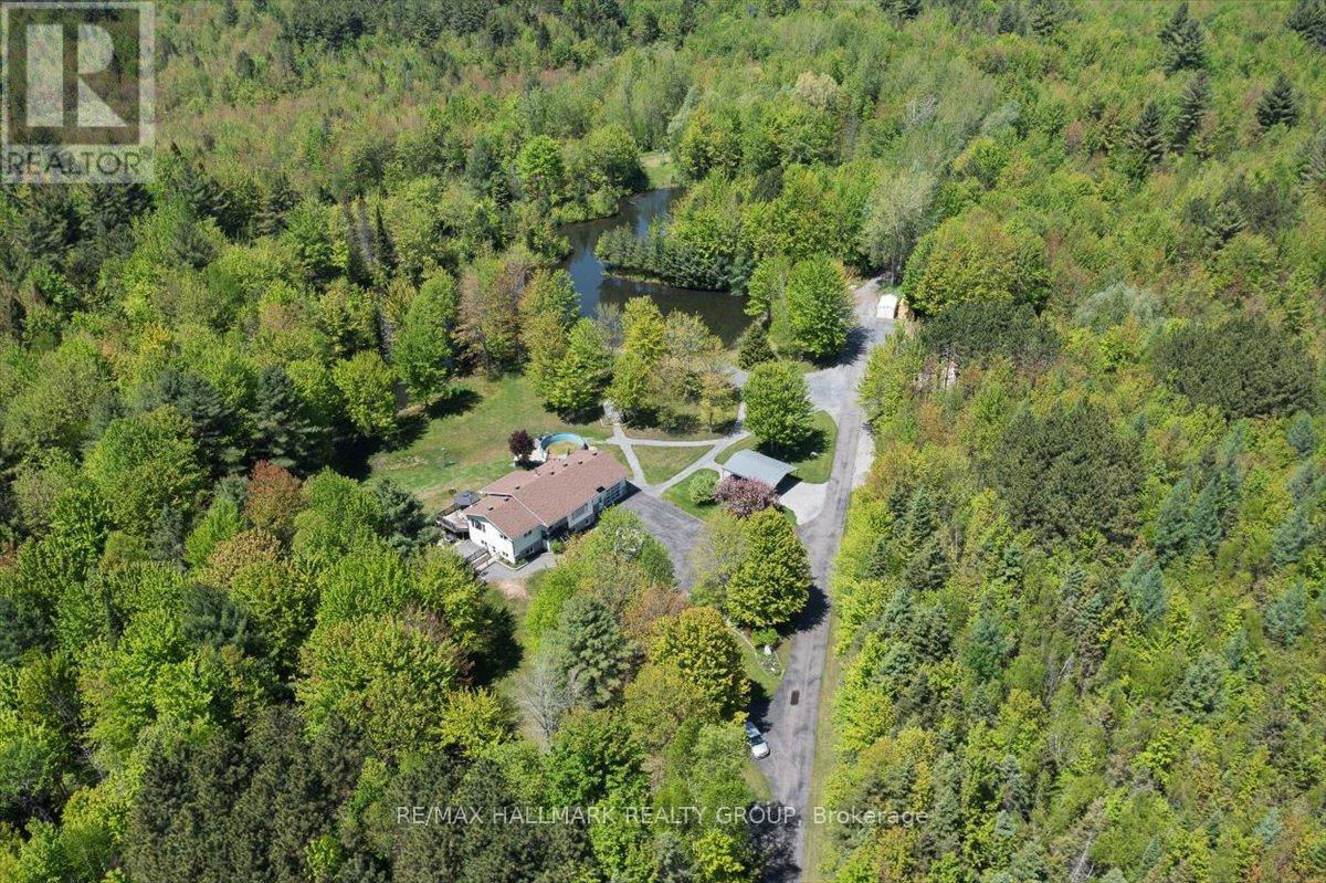 1720 Des Pins Road Property Photo 44