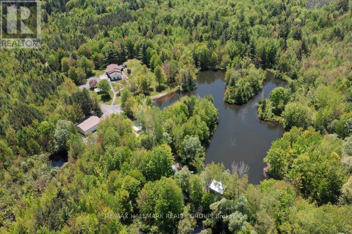 1720 Des Pins Road Property Photo 47
