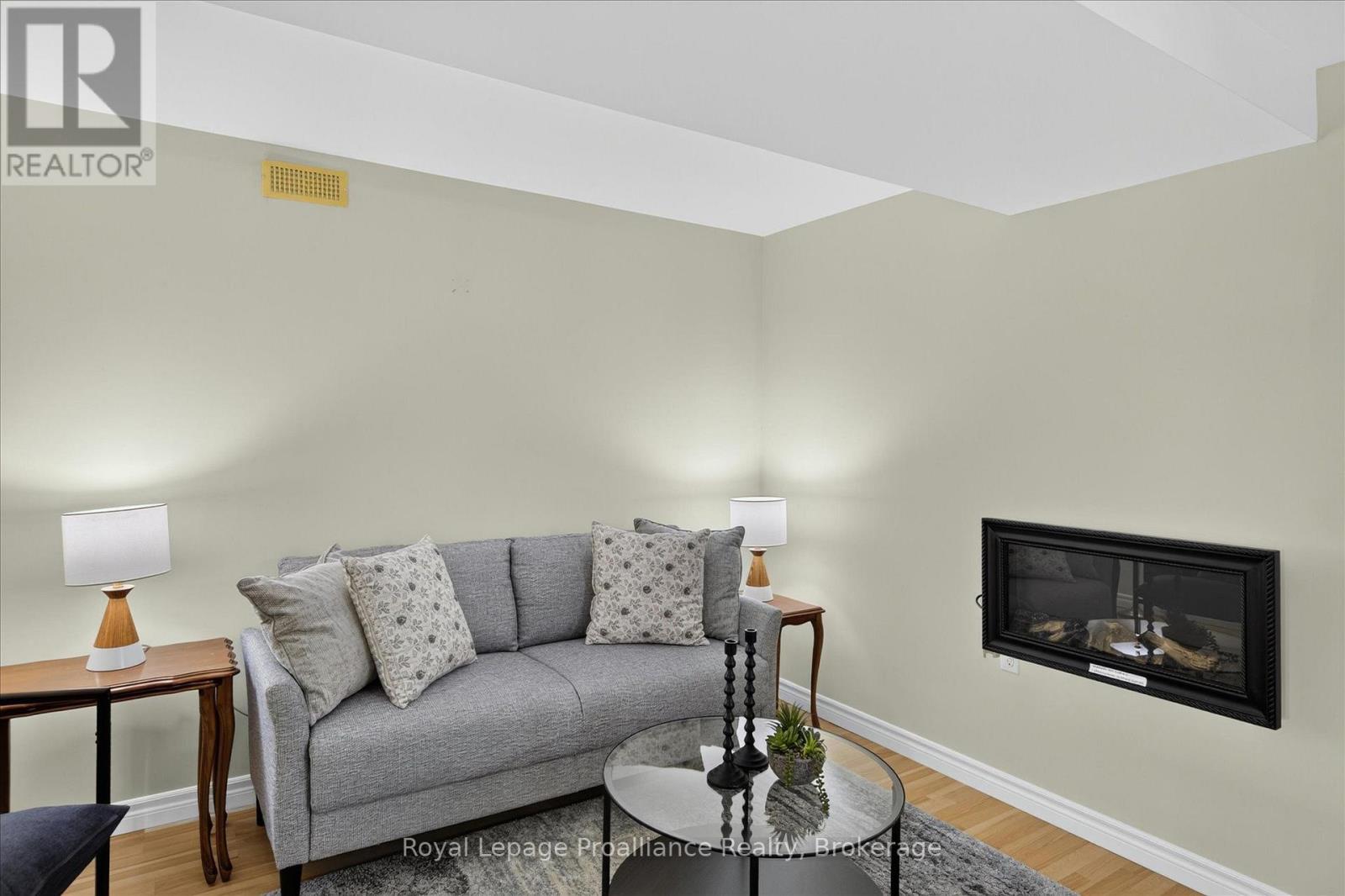 541 Garbutt Terrace Property Photo 28