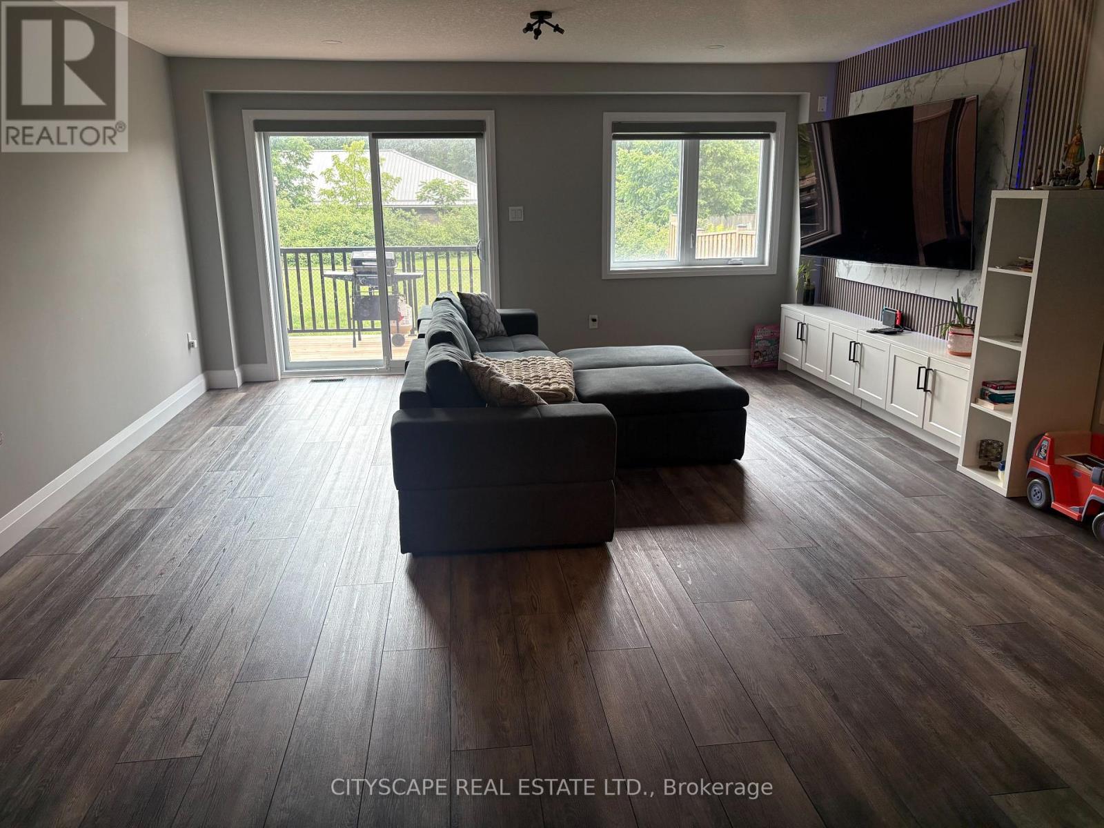 117 Stephenson Way Property Photo 11