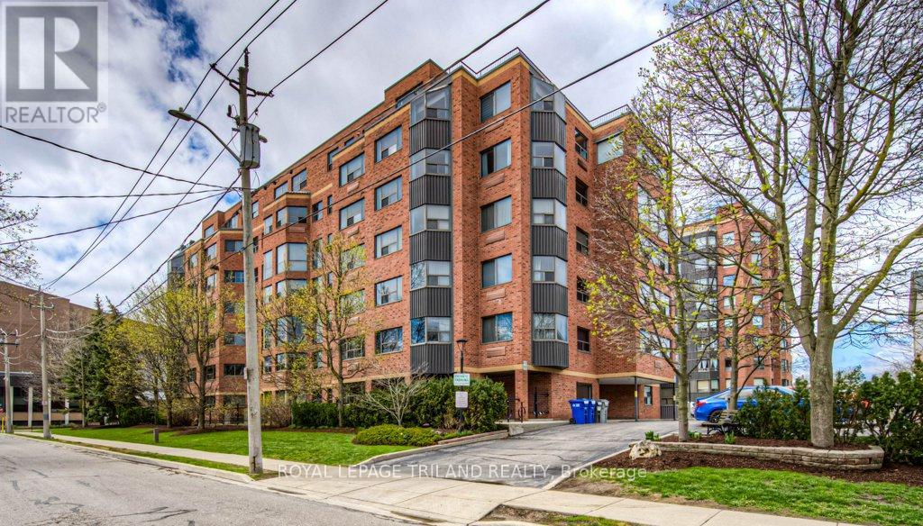 403 - 20 ELLEN STREET Property Photo 1
