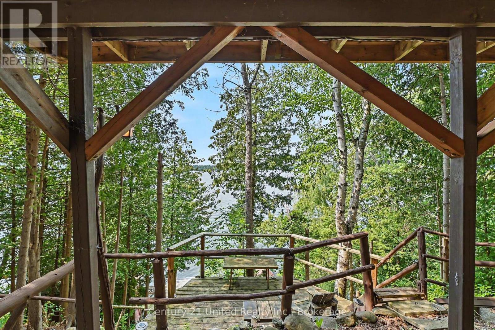 176 Robins Road Property Photo 8