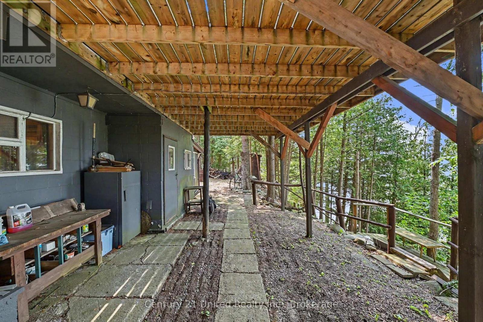 176 Robins Road Property Photo 10