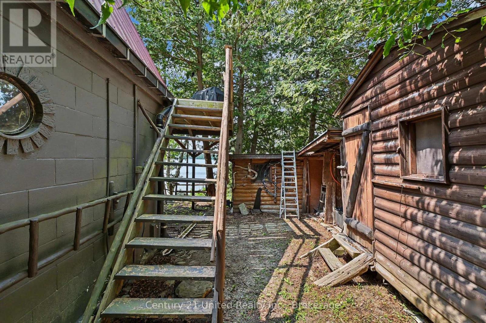 176 Robins Road Property Photo 12