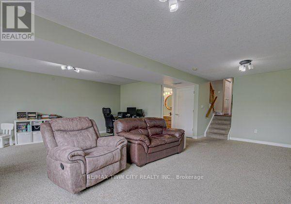 37 Wingfield Avenue Property Photo 24