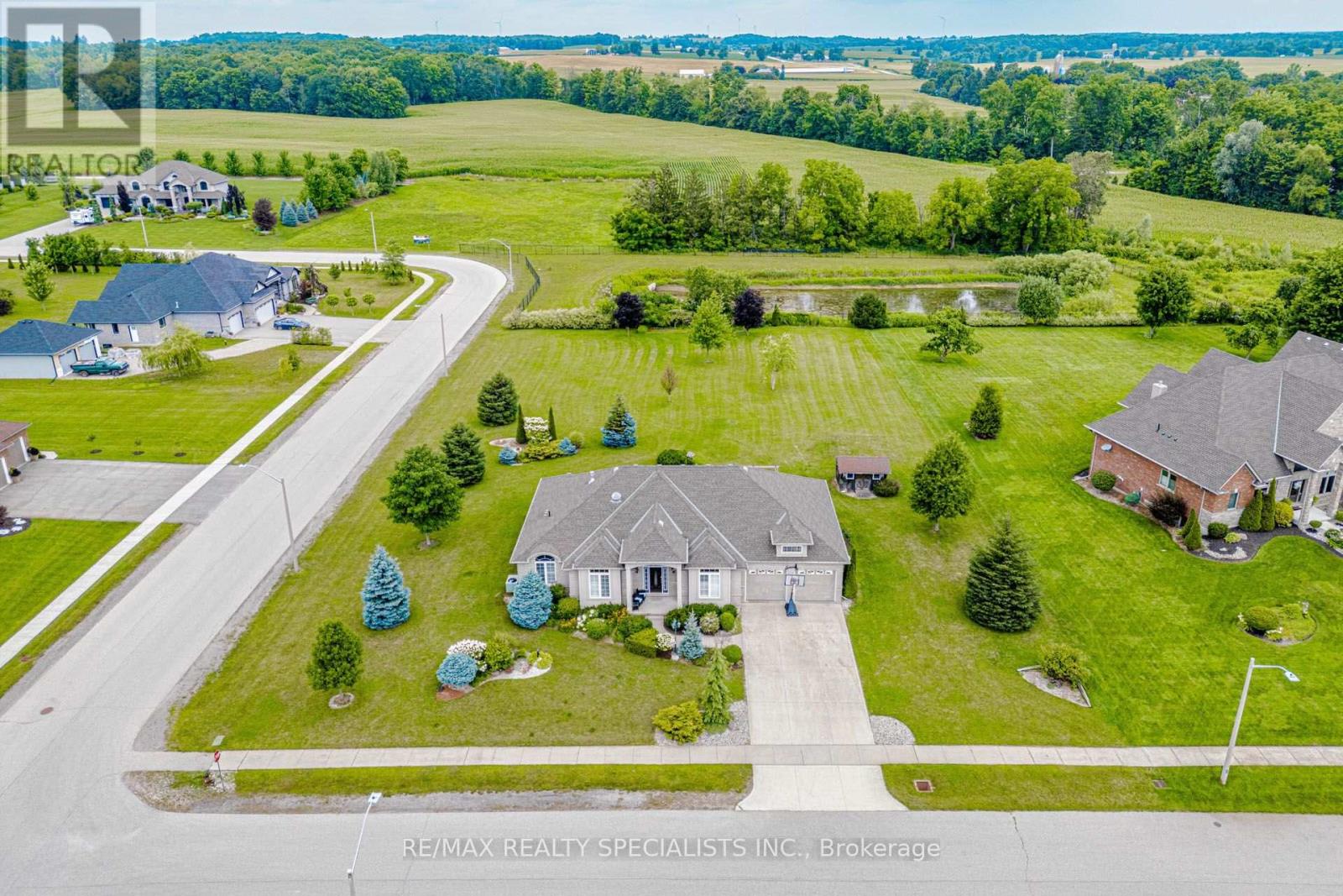 7 Snyder Court Property Photo 1