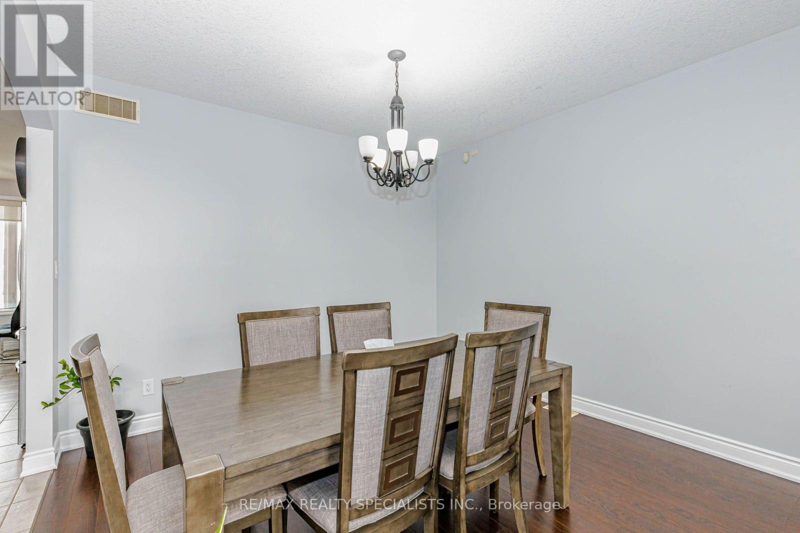 7 Snyder Court Property Photo 21