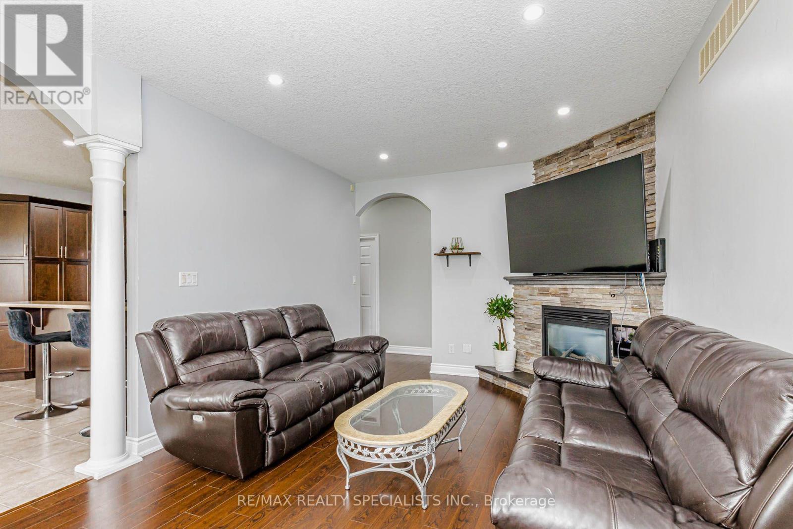 7 Snyder Court Property Photo 40