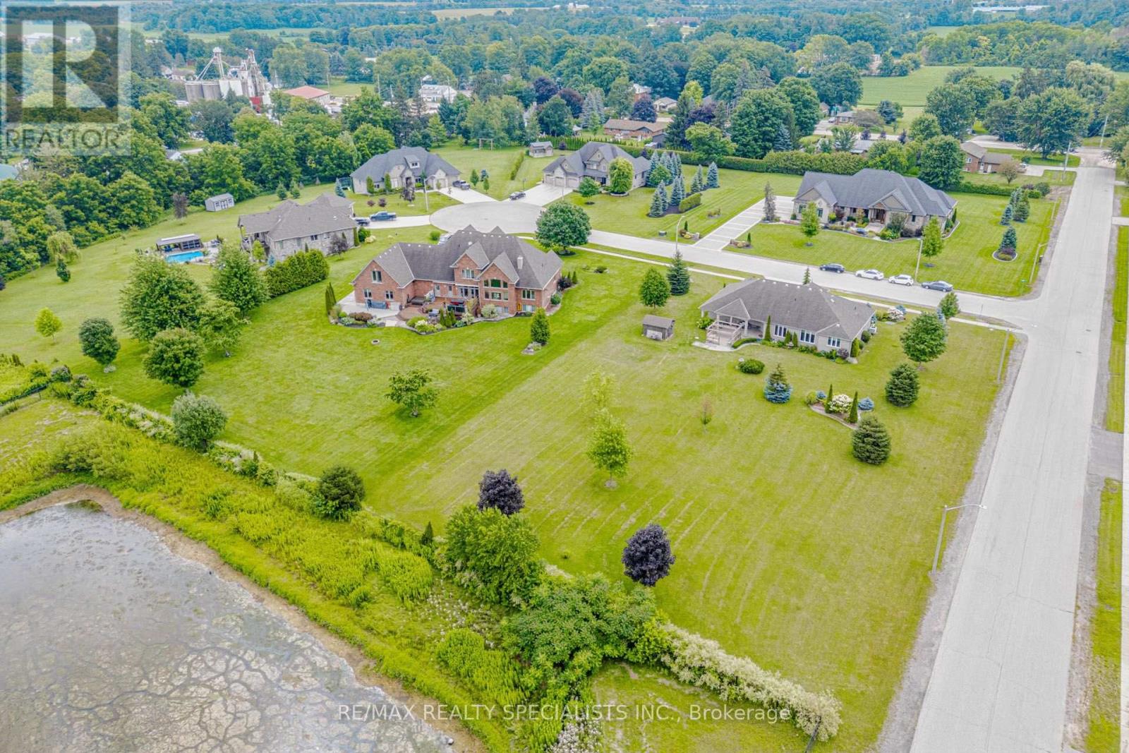 7 Snyder Court Property Photo 44
