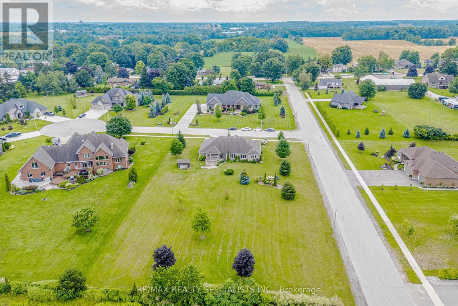 7 Snyder Court Property Photo 45
