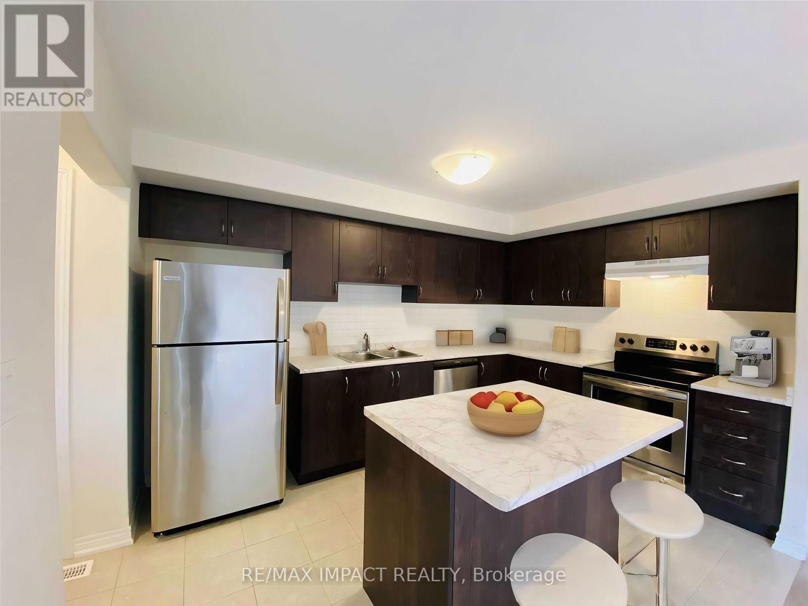 867 Broadway Boulevard Property Photo 6