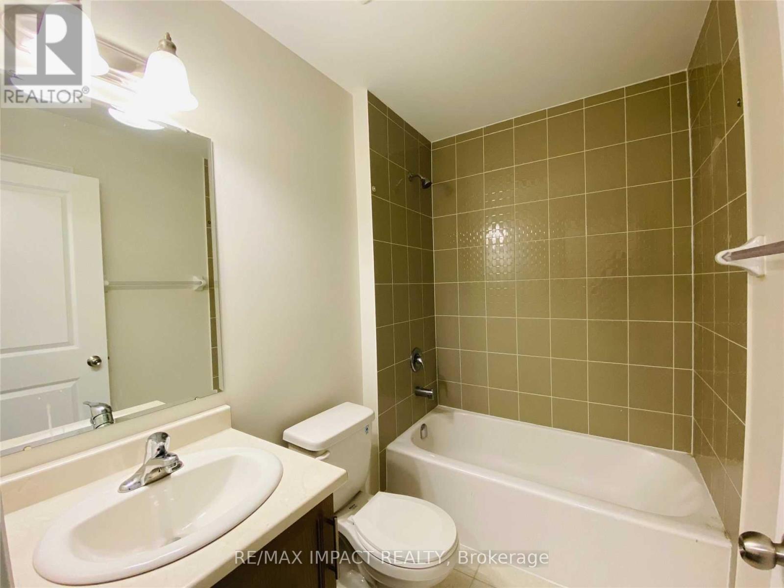 867 Broadway Boulevard Property Photo 19