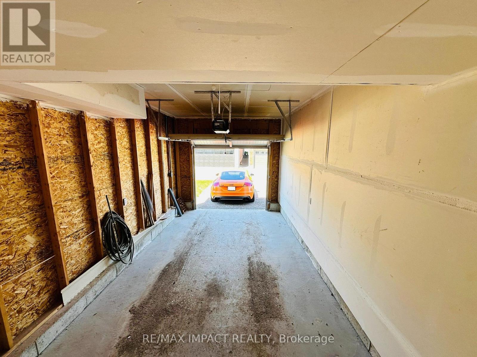 867 Broadway Boulevard Property Photo 24