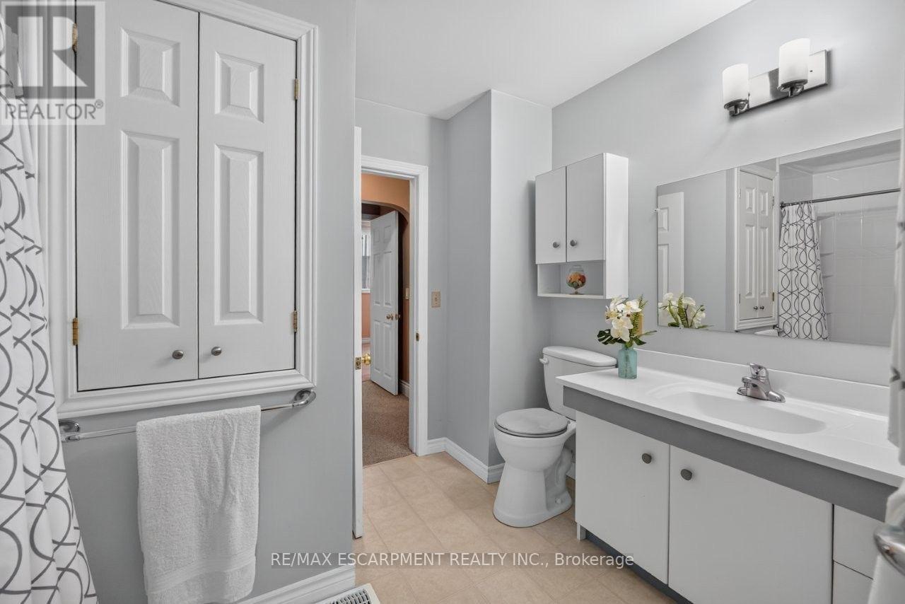 23 Lakeview Avenue Property Photo 20
