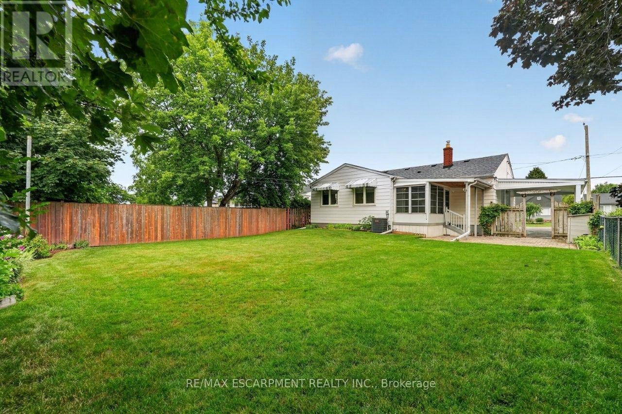 23 Lakeview Avenue Property Photo 29