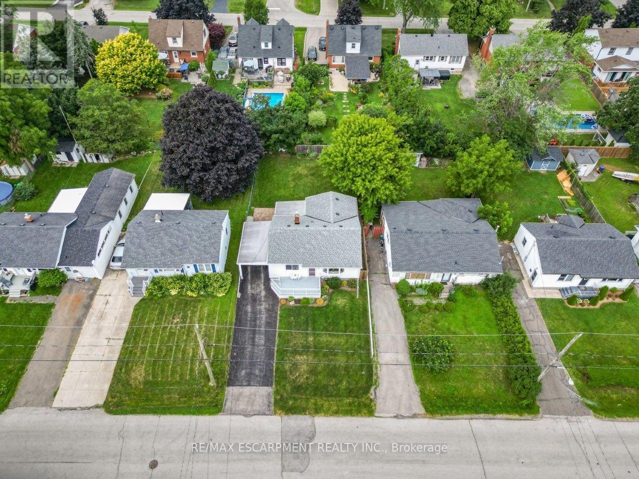 23 Lakeview Avenue Property Photo 31