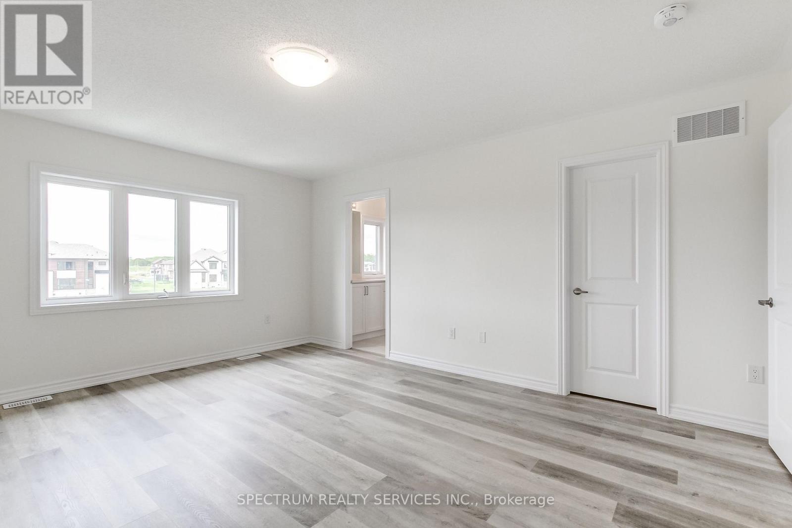 27 Strickland Avenue Property Photo 43