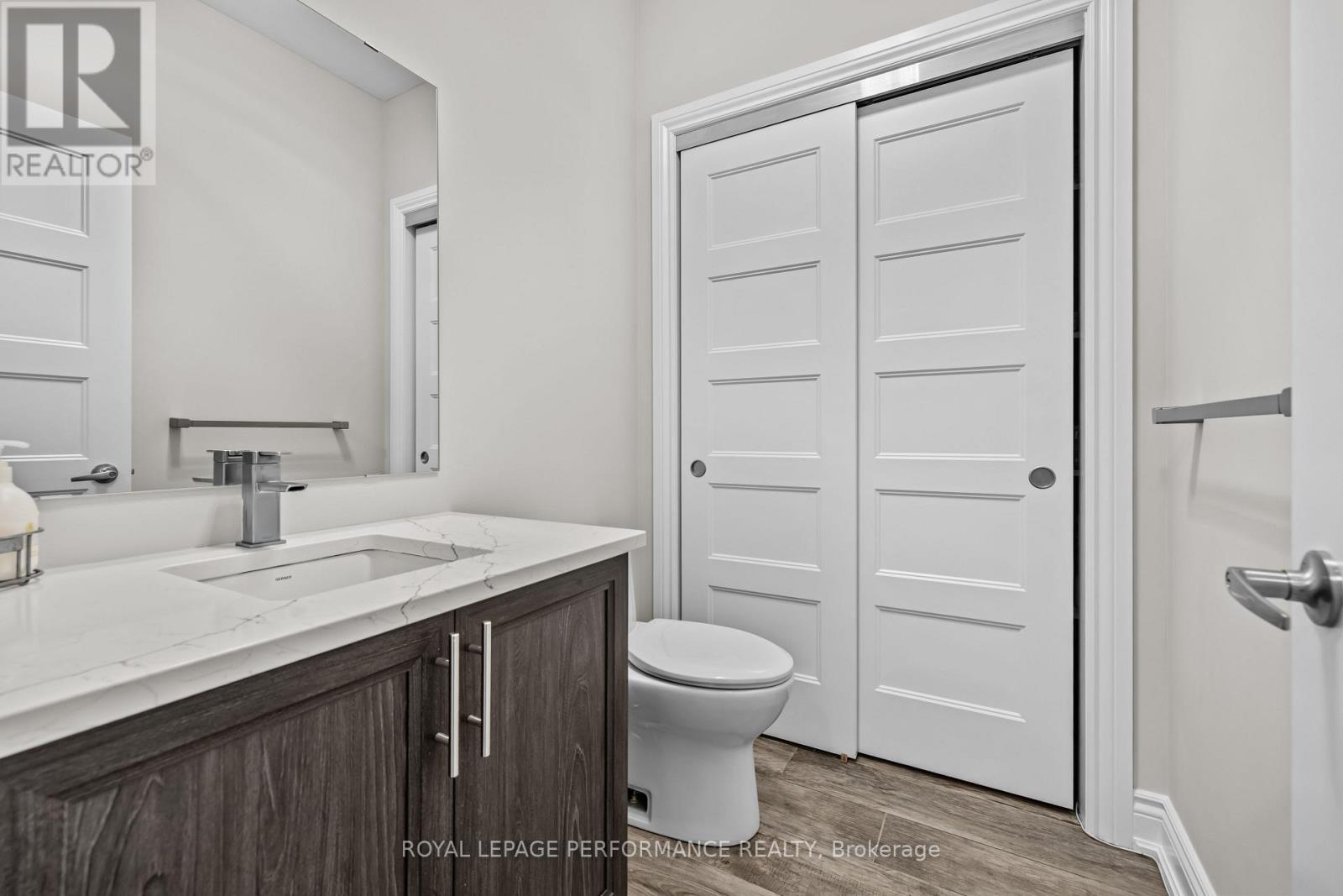 441 Bruges Street Property Photo 21