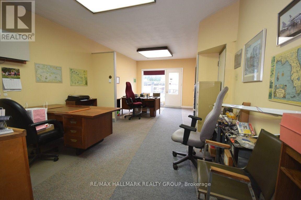 567 Gladstone Avenue Property Photo 4